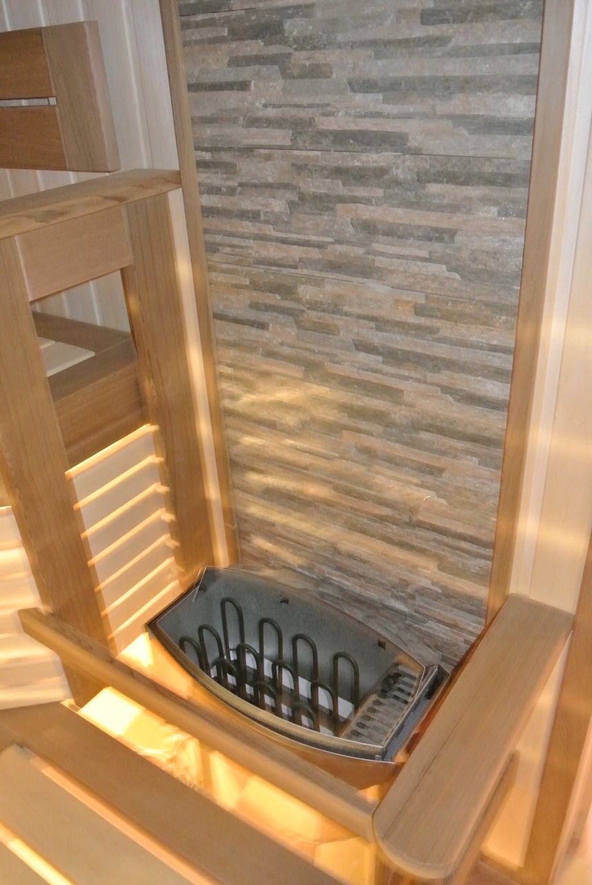 Защитный экран из кафеля